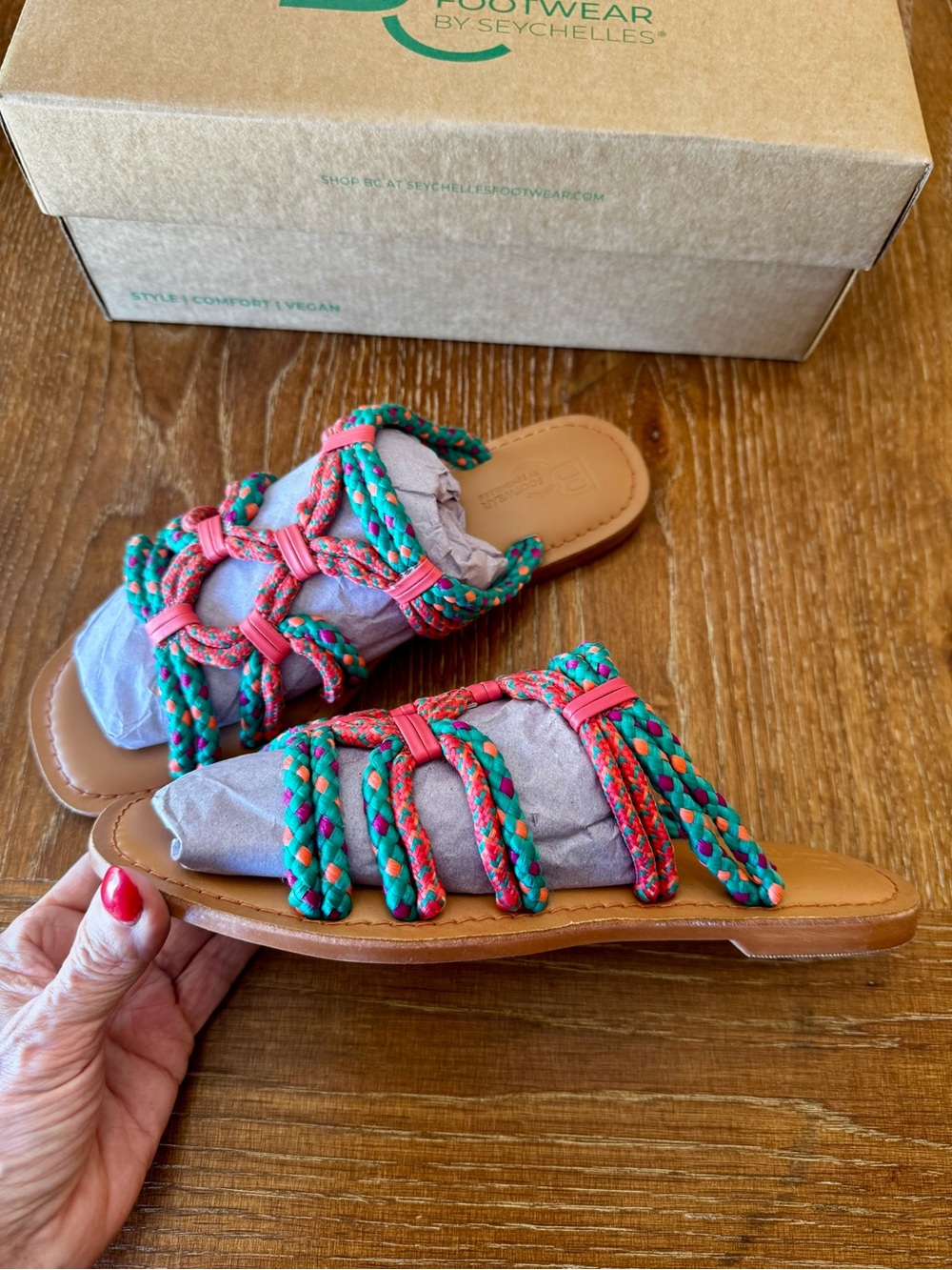 NIB BC Footwear Read My Mind multicolor rope sandals 8 - Picture 3 of 13